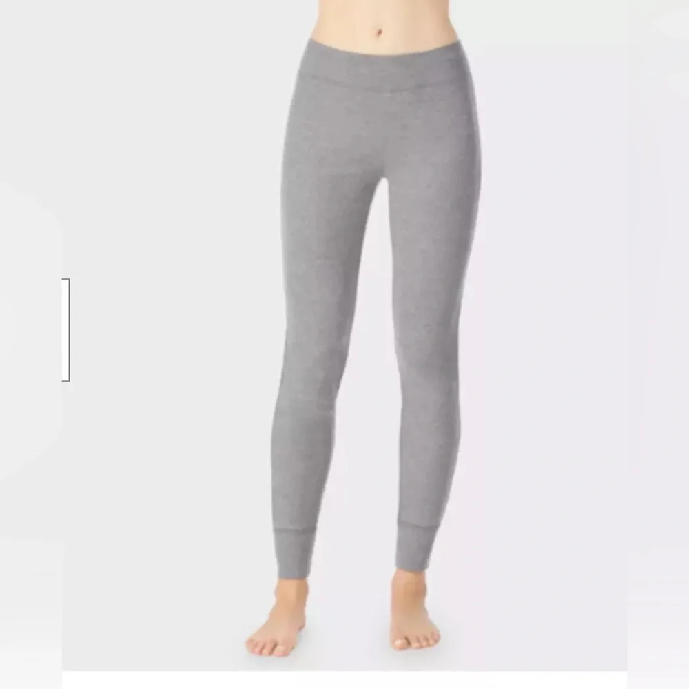 Women's Warm Essentials by Cuddl Duds Gray Waffle Thermal Leggings. NWOT. - Picture 1 of 5